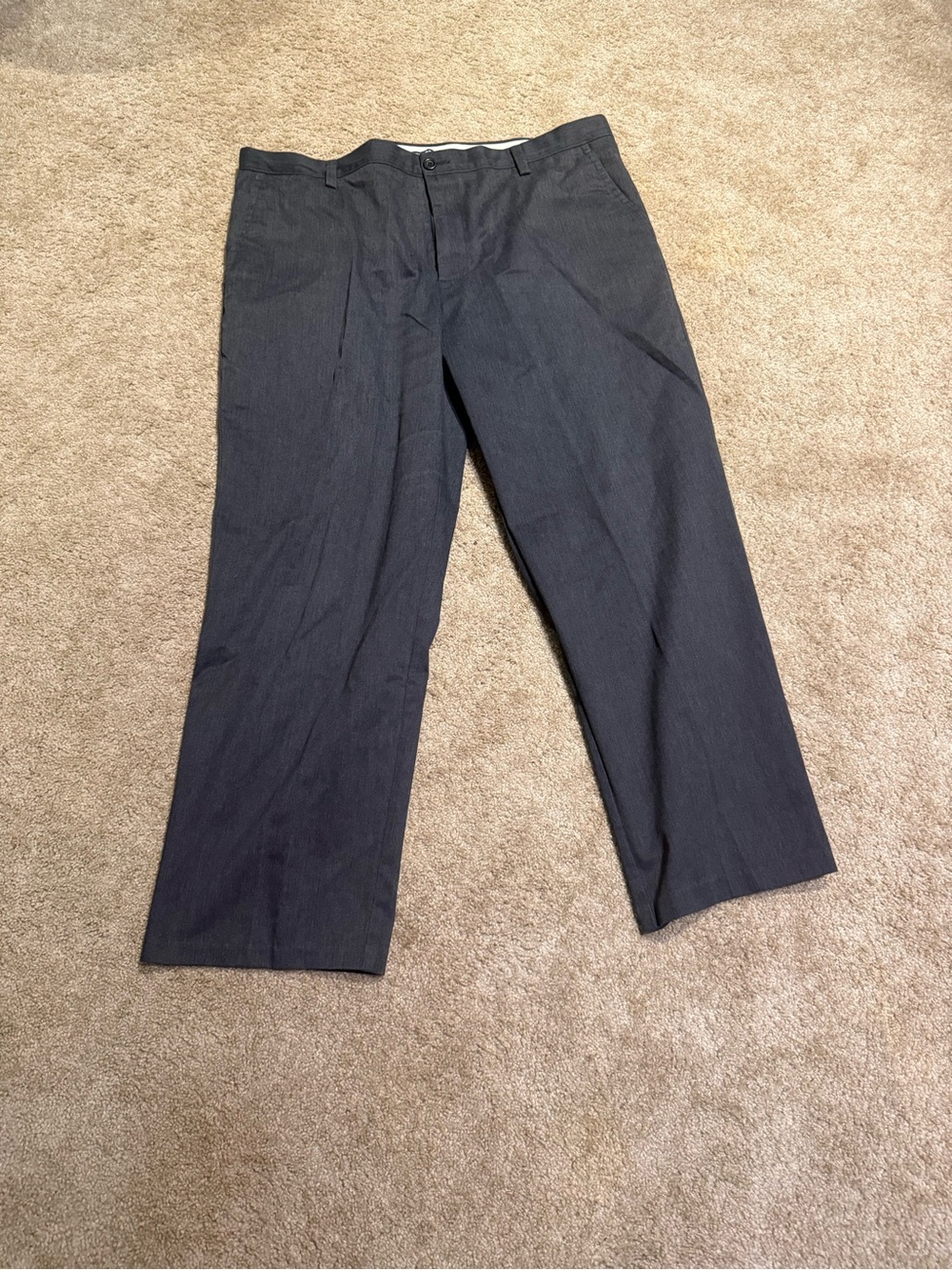 Dockers D3 Classic Fit Easy Khaki Pants Charcoal Grey 40x29 Flat Front Chinos